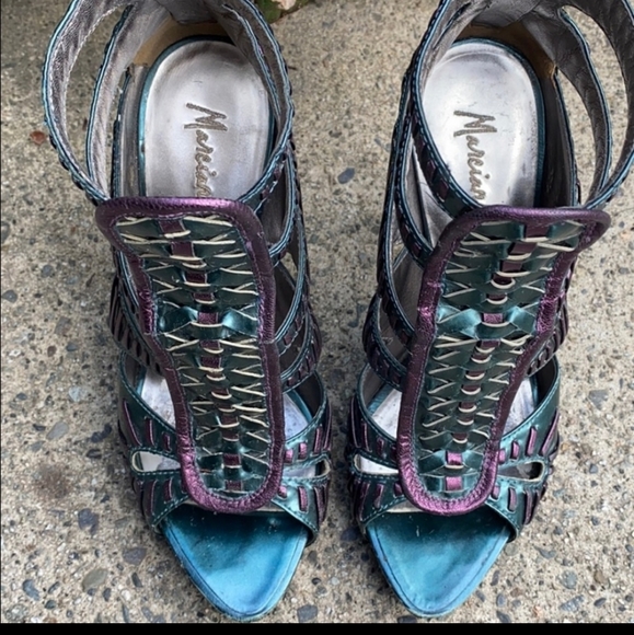 Marciano strap genuine leather ankle sandal heels - Picture 3 of 9